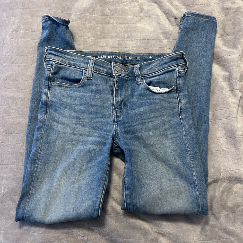 American eagle size 4 skinny jeans